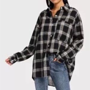 Black and White Woman’s Flannel